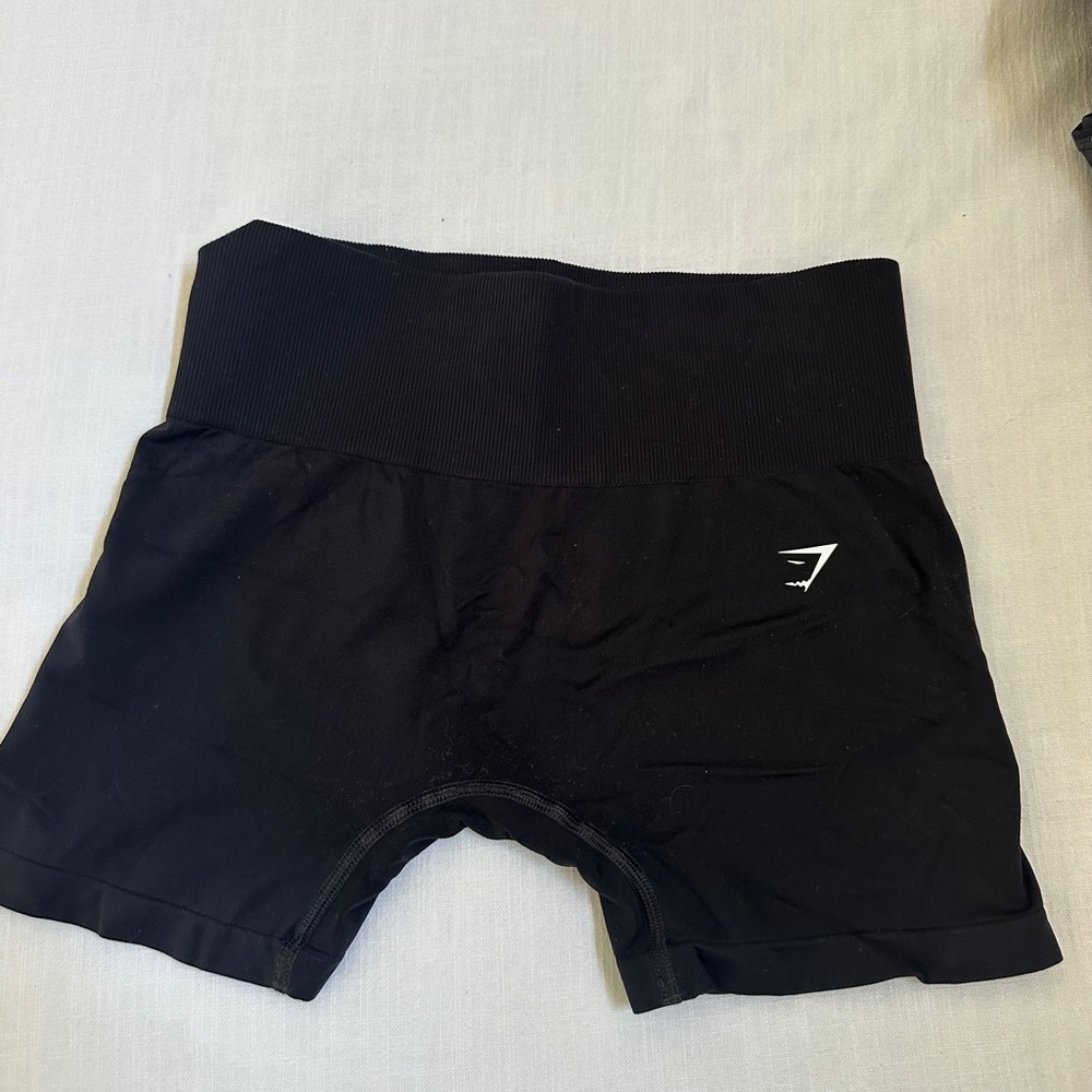 Black gymshark athletic shorts